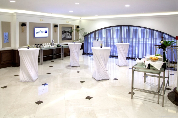 RADISSON BLU HOTEL KYIV PODIL